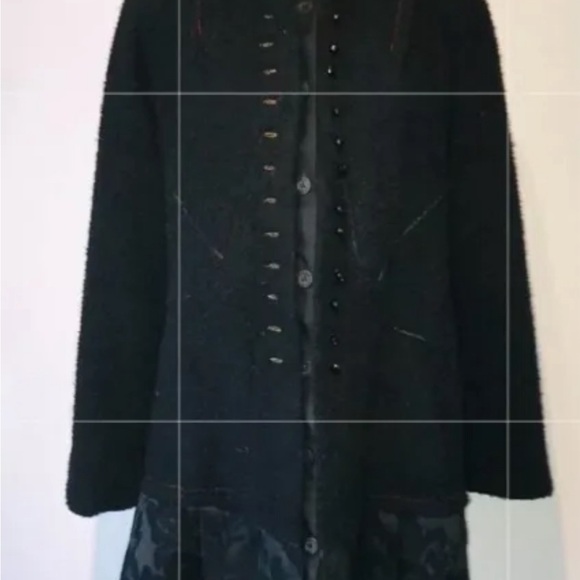 Desigual Black coat in EUC. Size 40. - Picture 3 of 4